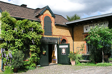 Atelier, Bleiverglasungen